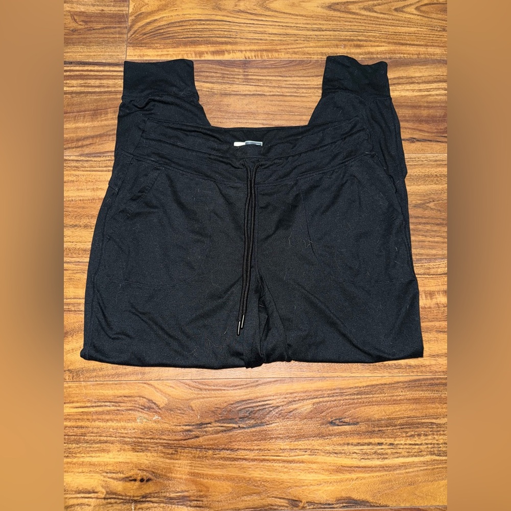 Women’s Black Sweat Pants Size L